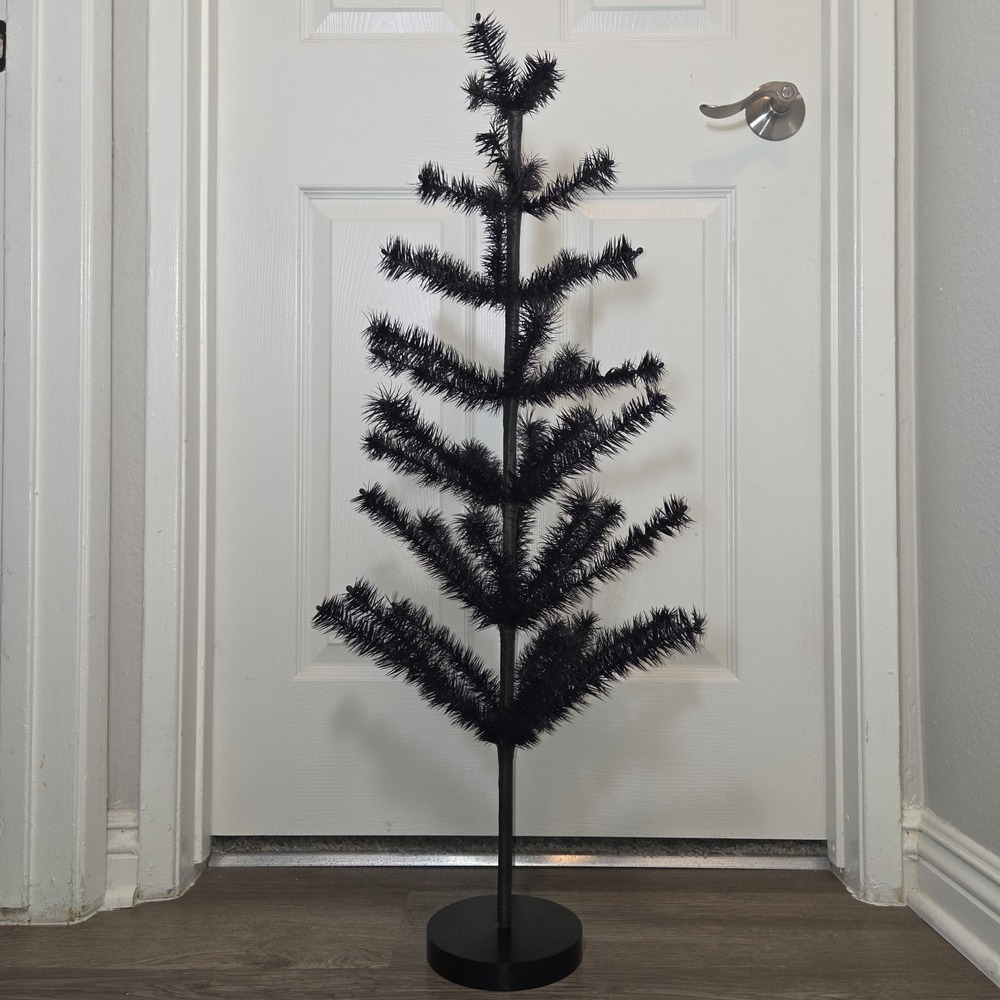 Vintage 35" Tall Black Feather Tree w/ Black Small Berries